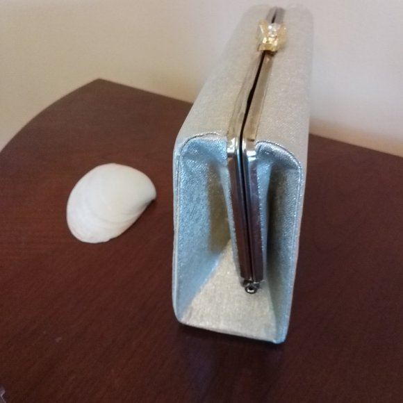 💫 golden-flecked clutch - Picture 4 of 5